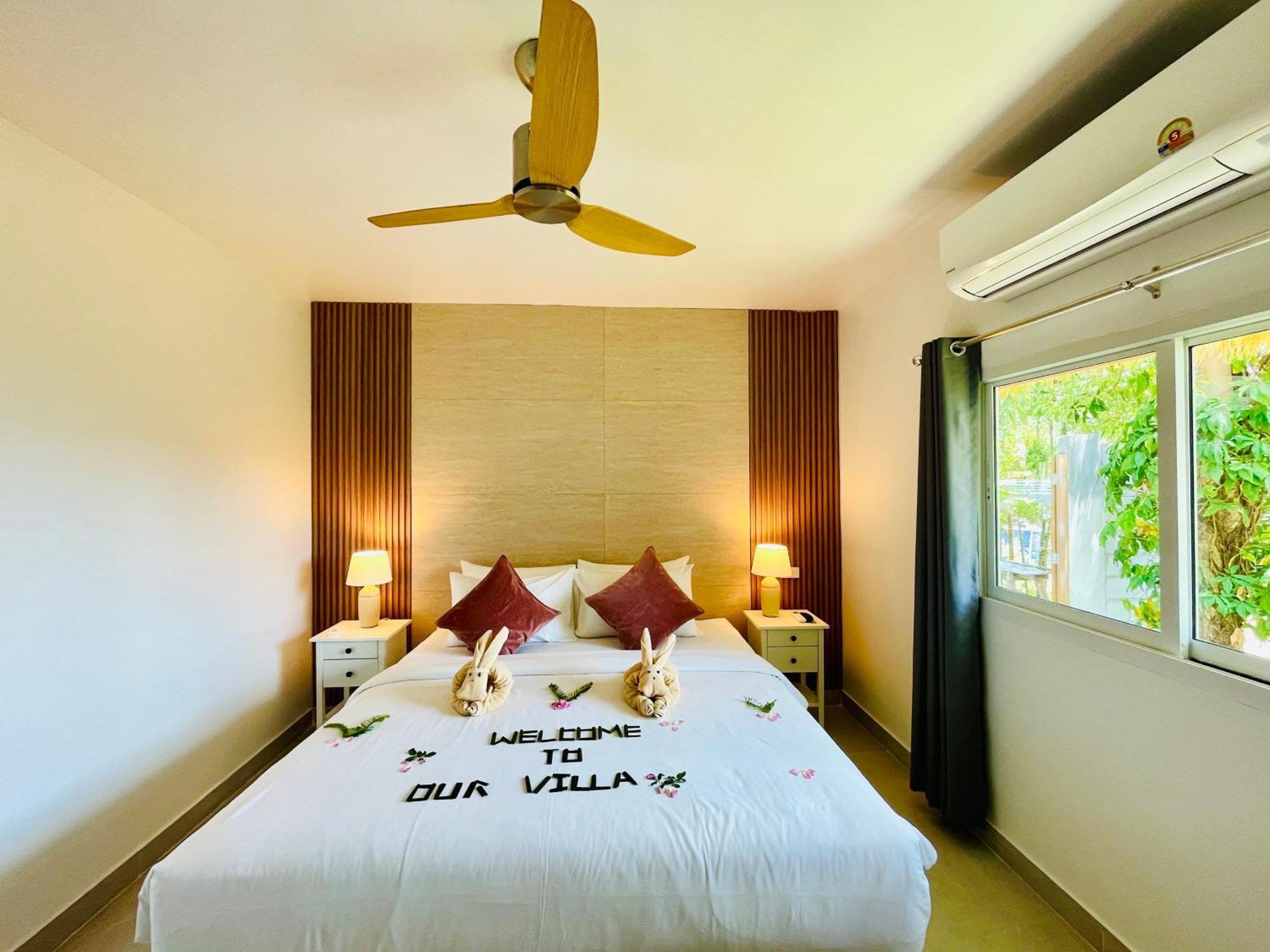 Baan Saint-Tropez Seaview Villas Kata Beach Zewnętrze zdjęcie
