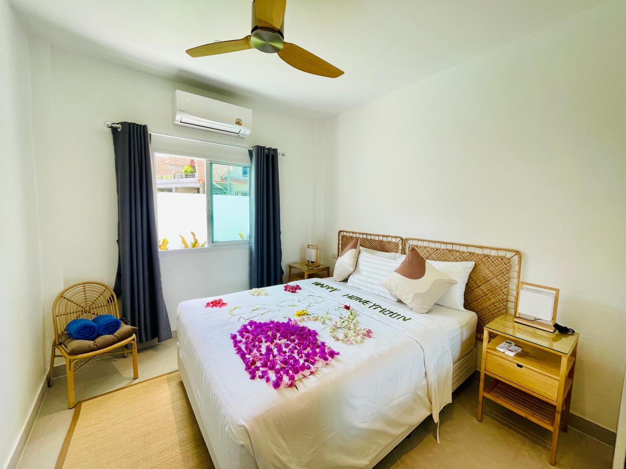 Baan Saint-Tropez Seaview Villas Kata Beach Zewnętrze zdjęcie