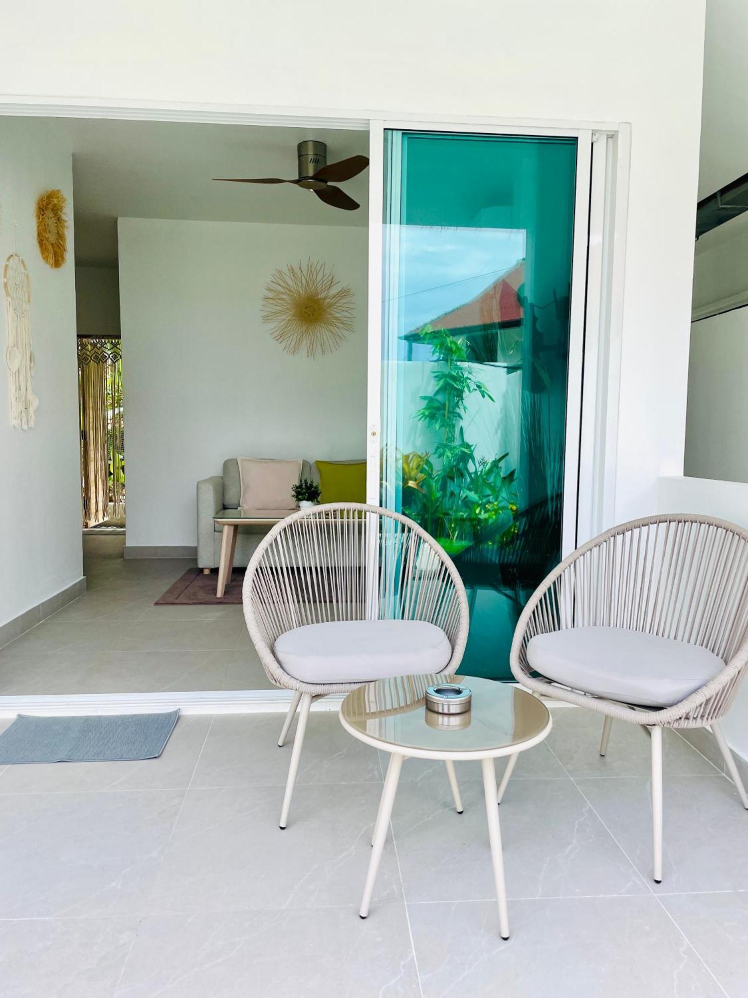 Baan Saint-Tropez Seaview Villas Kata Beach Zewnętrze zdjęcie